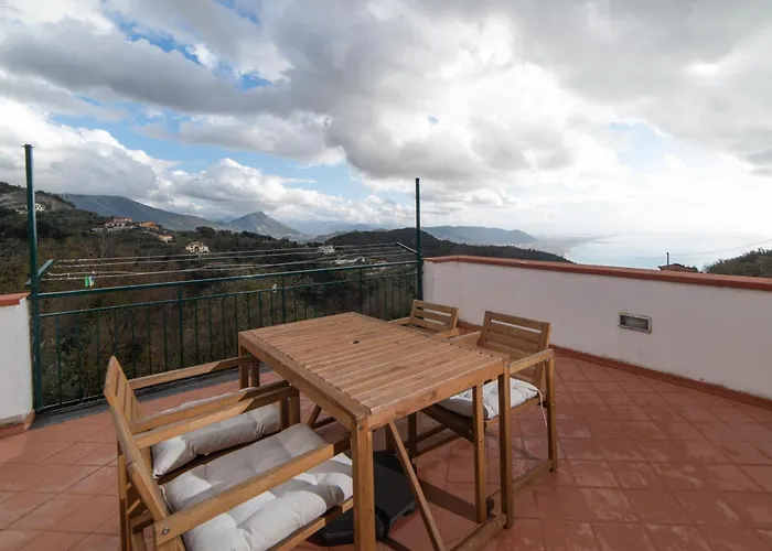 Seaview Terrace, Nature & Relax With Two Pools - Antica Rocca Dorotea 아파트
